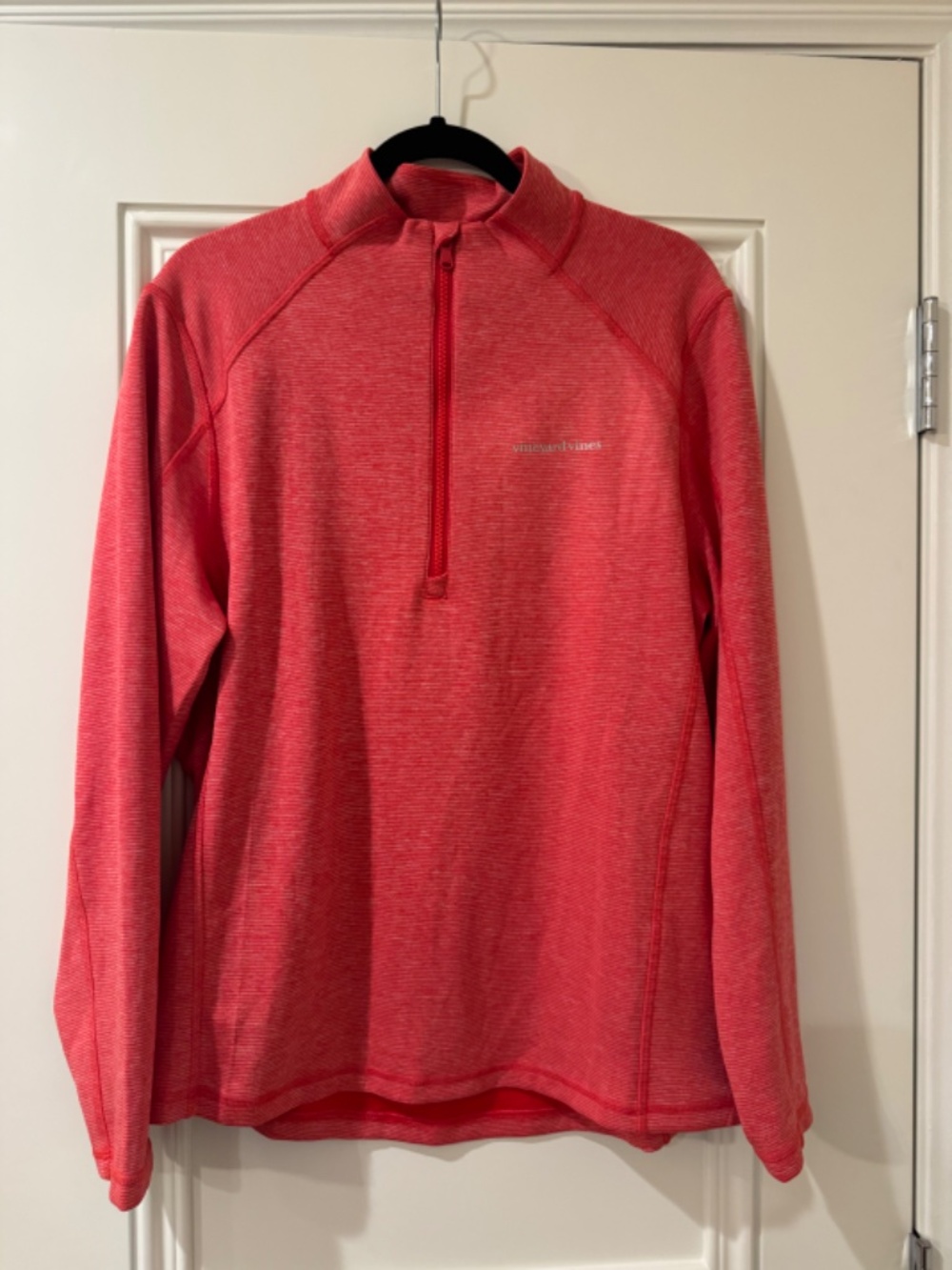 NEW WITH TAGS Vineyard Vines Performance Quarter-Zip- Men's Medium!